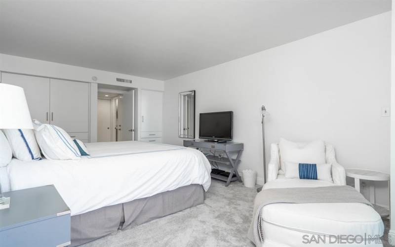 1770 Avenida del Mundo, Coronado, California 92118, 1 Bedroom Bedrooms, ,1 BathroomBathrooms,Residential Rental,For Rent,Avenida del Mundo,180059240