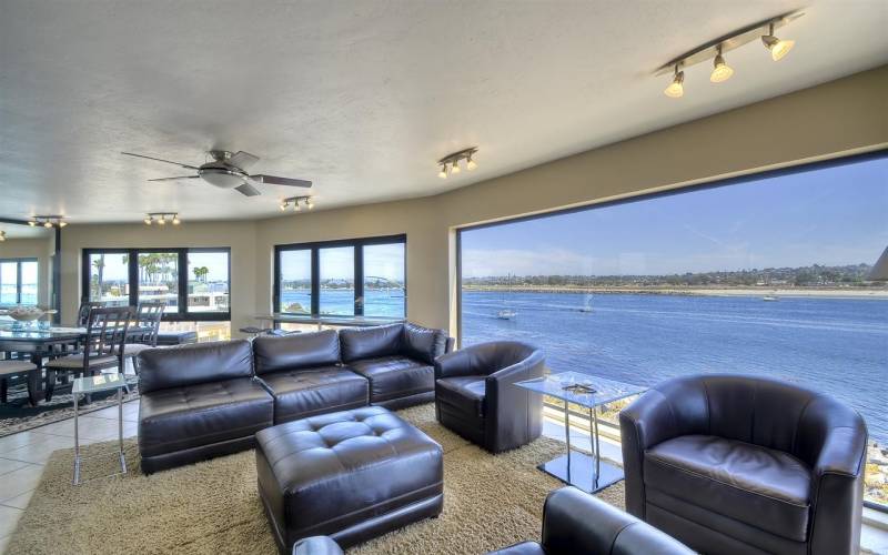 2595 Ocean Front Walk, San Diego, California 92109, 4 Bedrooms Bedrooms, ,3 BathroomsBathrooms,Residential Rental,For Rent,Ocean Front Walk,100061943