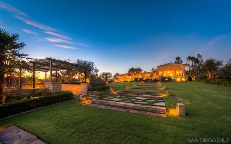 5806 Bucknell, La Jolla, California 92037, 4 Bedrooms Bedrooms, ,8 BathroomsBathrooms,Residential Rental,For Rent,Bucknell,230000971