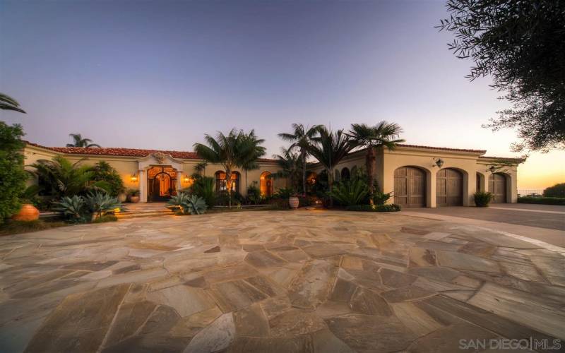 5806 Bucknell, La Jolla, California 92037, 4 Bedrooms Bedrooms, ,8 BathroomsBathrooms,Residential Rental,For Rent,Bucknell,230000971