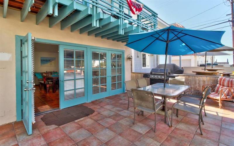 717 Ensenada Court, Pacific Beach, California 92109, 4 Bedrooms Bedrooms, ,3 BathroomsBathrooms,Residential Rental,For Rent,Ensenada Court,230005570