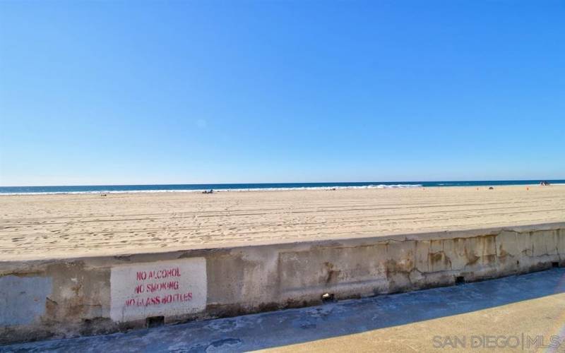 717 Ensenada Court, Pacific Beach, California 92109, 4 Bedrooms Bedrooms, ,3 BathroomsBathrooms,Residential Rental,For Rent,Ensenada Court,230005570