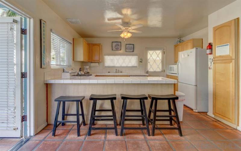 717 Ensenada Court, Pacific Beach, California 92109, 4 Bedrooms Bedrooms, ,3 BathroomsBathrooms,Residential Rental,For Rent,Ensenada Court,230005570