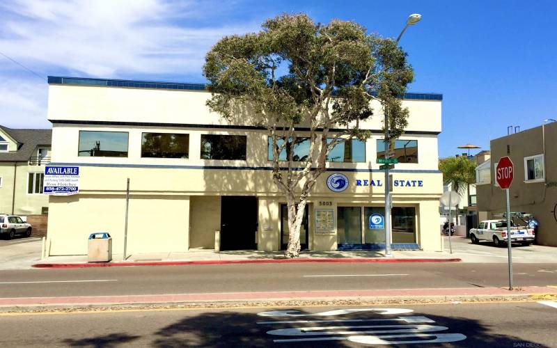 3803 mission blvd, san diego, California 92109, ,Commercial-off/rtl/ind,For Sale,mission blvd,230015864