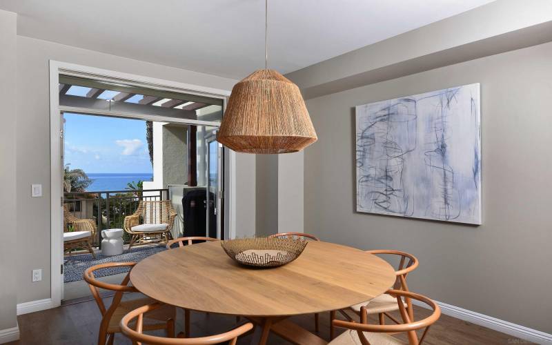 5430 La Jolla Boulevard, La Jolla, California 92037, 2 Bedrooms Bedrooms, ,2 BathroomsBathrooms,Residential Rental,For Rent,La Jolla Boulevard,230016884