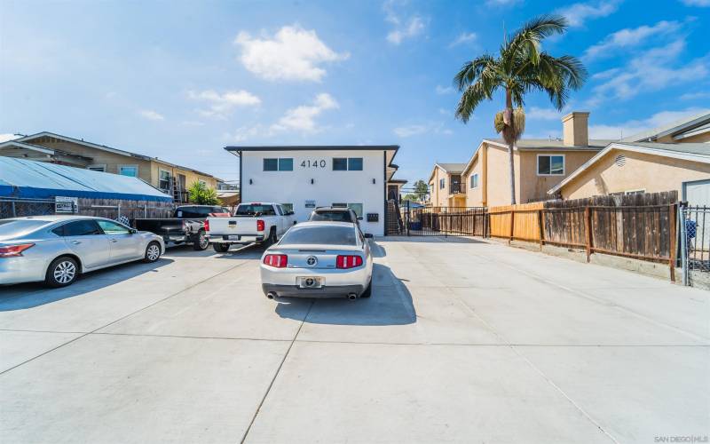 4140 48th St, San Diego, California 92105, 1 Bedroom Bedrooms, ,2-4 Units,For Sale,48th St,230019387