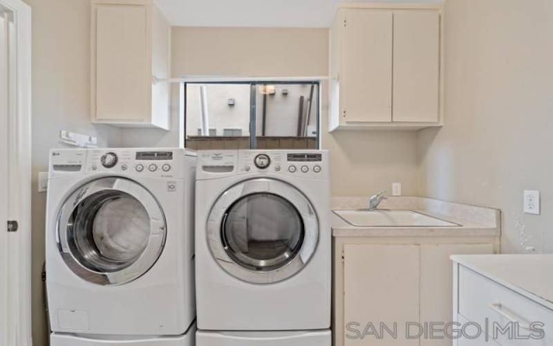 620 9th Street, Coronado, California 92118, 4 Bedrooms Bedrooms, ,3 BathroomsBathrooms,Residential Rental,For Rent,9th Street,230020901 620 9th Street, Coronado, California 92118, 4 Bedrooms Bedrooms, ,3 BathroomsBathrooms,Residential Rental,For Rent,9th Street,230020901