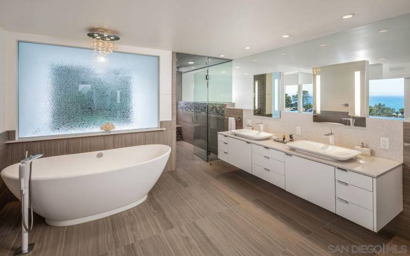 1930 Balboa Ave, Del Mar, California 92014, 6 Bedrooms Bedrooms, ,7 BathroomsBathrooms,Residential Rental,For Rent,Balboa Ave,230020969