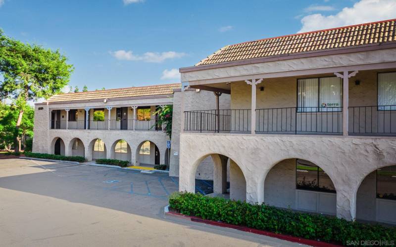 10505 & 10509 San Diego Mission Rd, San Diego, California 92108, ,Lot/land,For Sale,San Diego Mission Rd,230021039