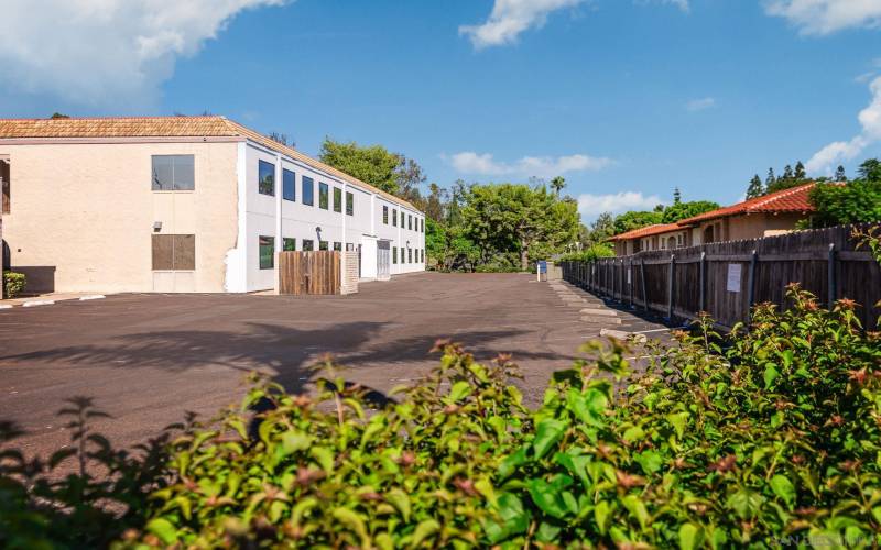 10505 & 10509 San Diego Mission Rd, San Diego, California 92108, ,Lot/land,For Sale,San Diego Mission Rd,230021039