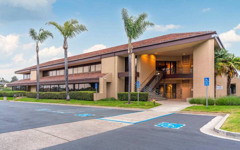 6390 Greenwich Drive, San Diego, California 92122, 1 Bedroom Bedrooms, ,Commercial-off/rtl/ind,For Sale,Greenwich Drive,230021904