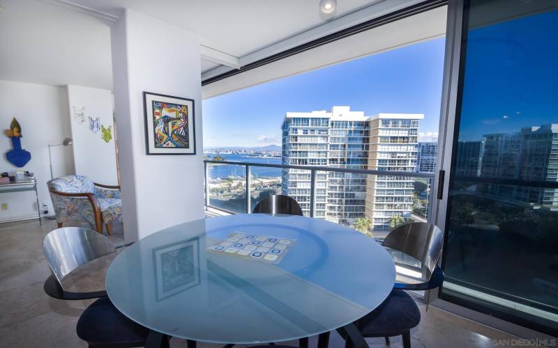 1730 Avenida Del Mundo, Coronado, California 92118, 1 Bedroom Bedrooms, ,1 BathroomBathrooms,Residential Rental,For Rent,Avenida Del Mundo,230022603