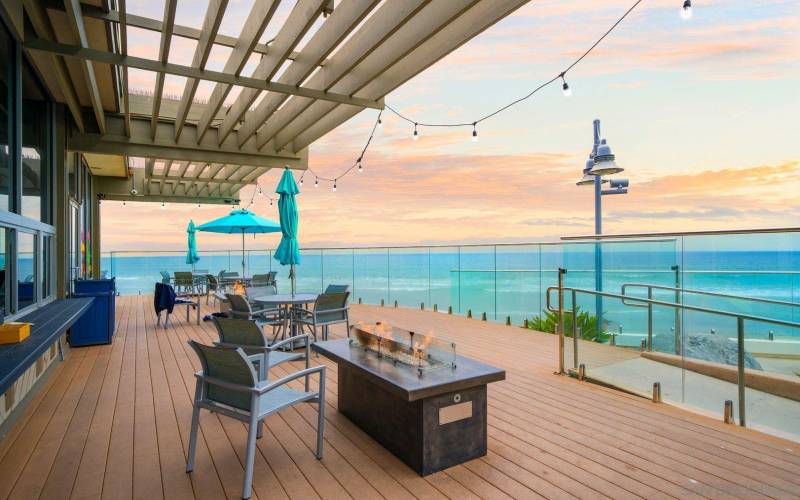 1730 Avenida Del Mundo, Coronado, California 92118, 1 Bedroom Bedrooms, ,1 BathroomBathrooms,Residential Rental,For Rent,Avenida Del Mundo,230022603