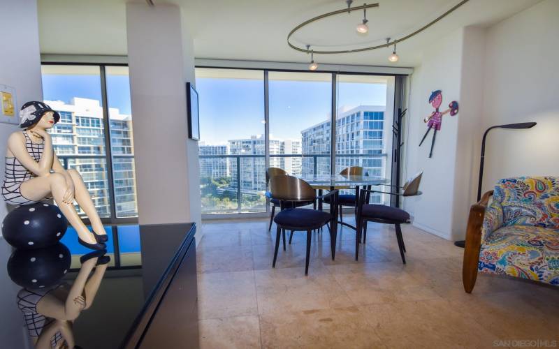 1730 Avenida Del Mundo, Coronado, California 92118, 1 Bedroom Bedrooms, ,1 BathroomBathrooms,Residential Rental,For Rent,Avenida Del Mundo,230022603