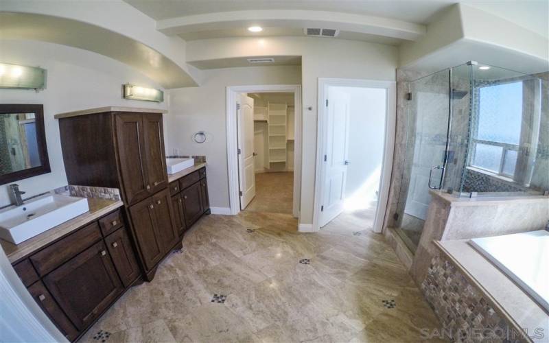 516 The Strand, Oceanside, California 92054, 1 Bedroom Bedrooms, ,2-4 Units,For Sale,The Strand,190053849
