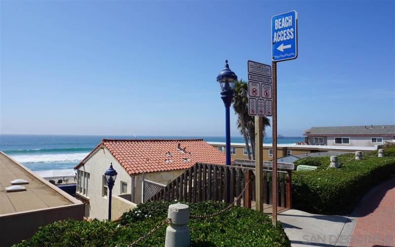 516 The Strand, Oceanside, California 92054, 1 Bedroom Bedrooms, ,2-4 Units,For Sale,The Strand,190053849
