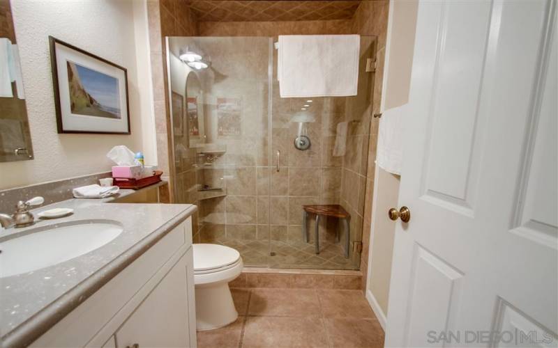 239 Helix Ave, Solana Beach, California 92075, 2 Bedrooms Bedrooms, ,2 BathroomsBathrooms,Residential Rental,For Rent,Helix Ave,200021257